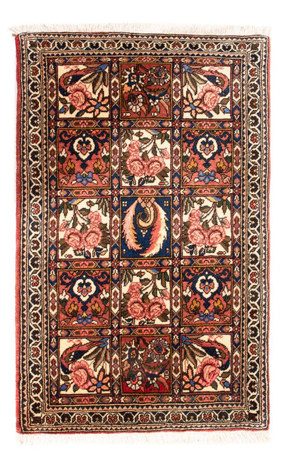 Bakhtiari Rug 70x100cm - Persian Rugs