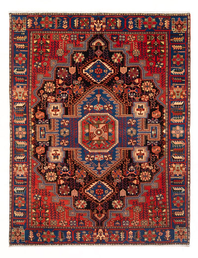 Nahavand Rug 136x187cm - Persian Rugs