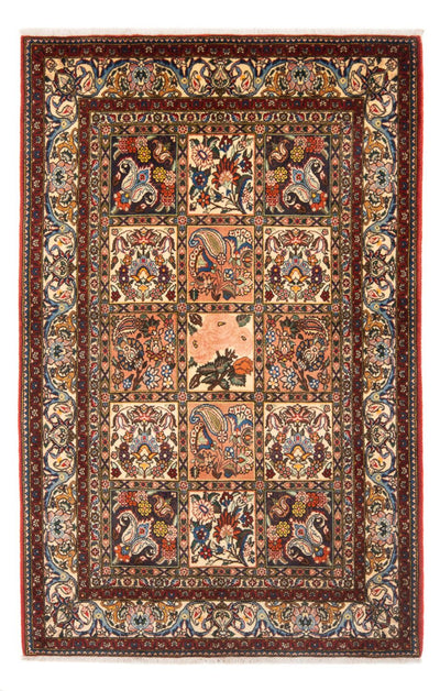 Bakhtiari Rug 136x212cm - Persian Rugs