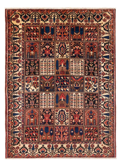 Bakhtiari Rug 147x210cm - Persian Rugs