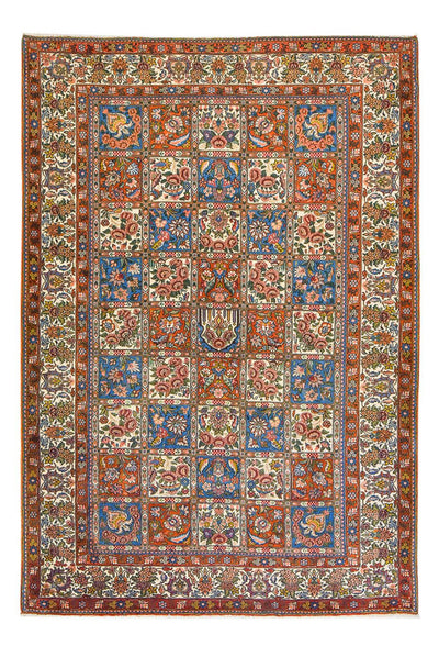 Bakhtiari Rug 209x306cm - Persian Rugs