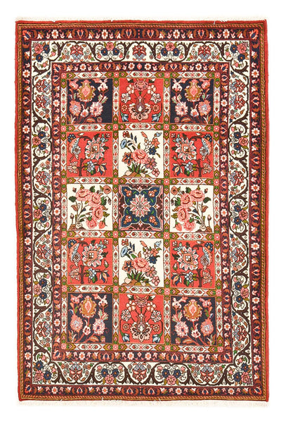Bakhtiari Rug 135x203cm - Persian Rugs