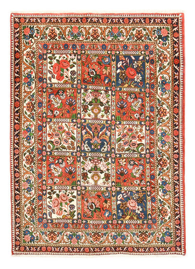 Bakhtiari Rug 139x195cm - Persian Rugs