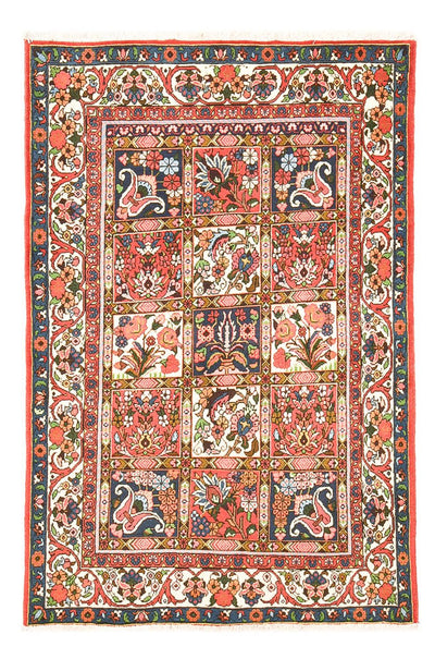 Bakhtiari Rug 128x193cm - Persian Rugs