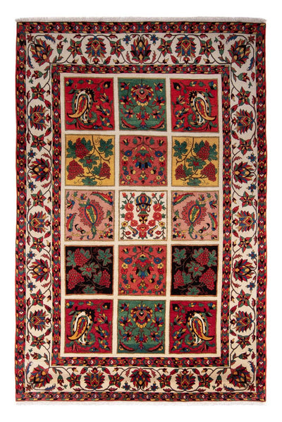 Bakhtiari Rug 252x377cm - Persian Rugs