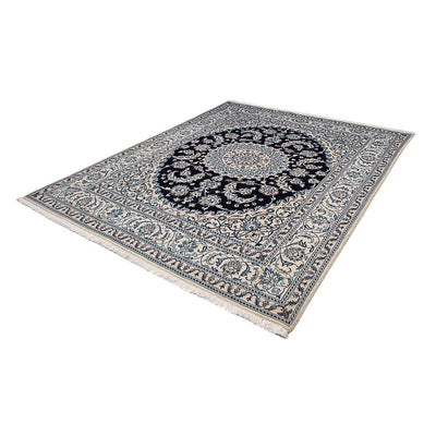 Nain Rug 194x250cm - Persian Rugs