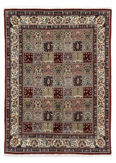 Moud Rug 177x243cm - Persian Rugs