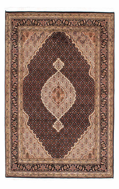 Tabriz Rug 166x239cm - Persian Rugs
