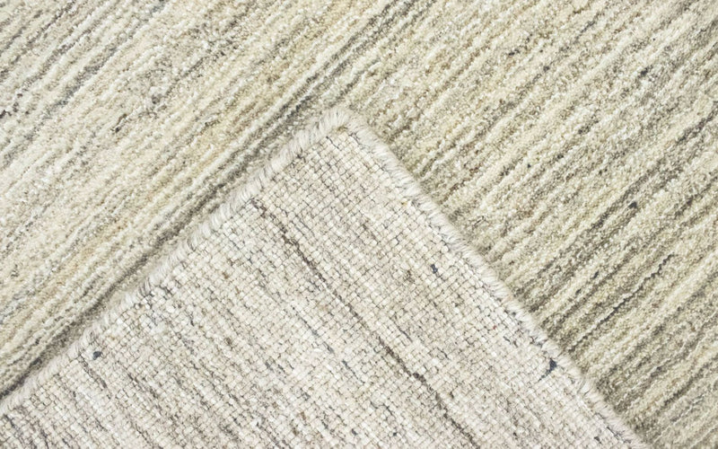 Wool Rug - 170 x 119 cm - beige