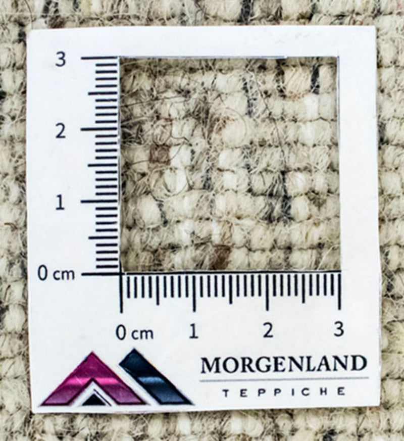 Wool Rug - 170 x 119 cm - beige