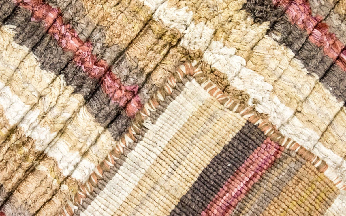 Viscose Rug - 270 x 198 cm - multicolored