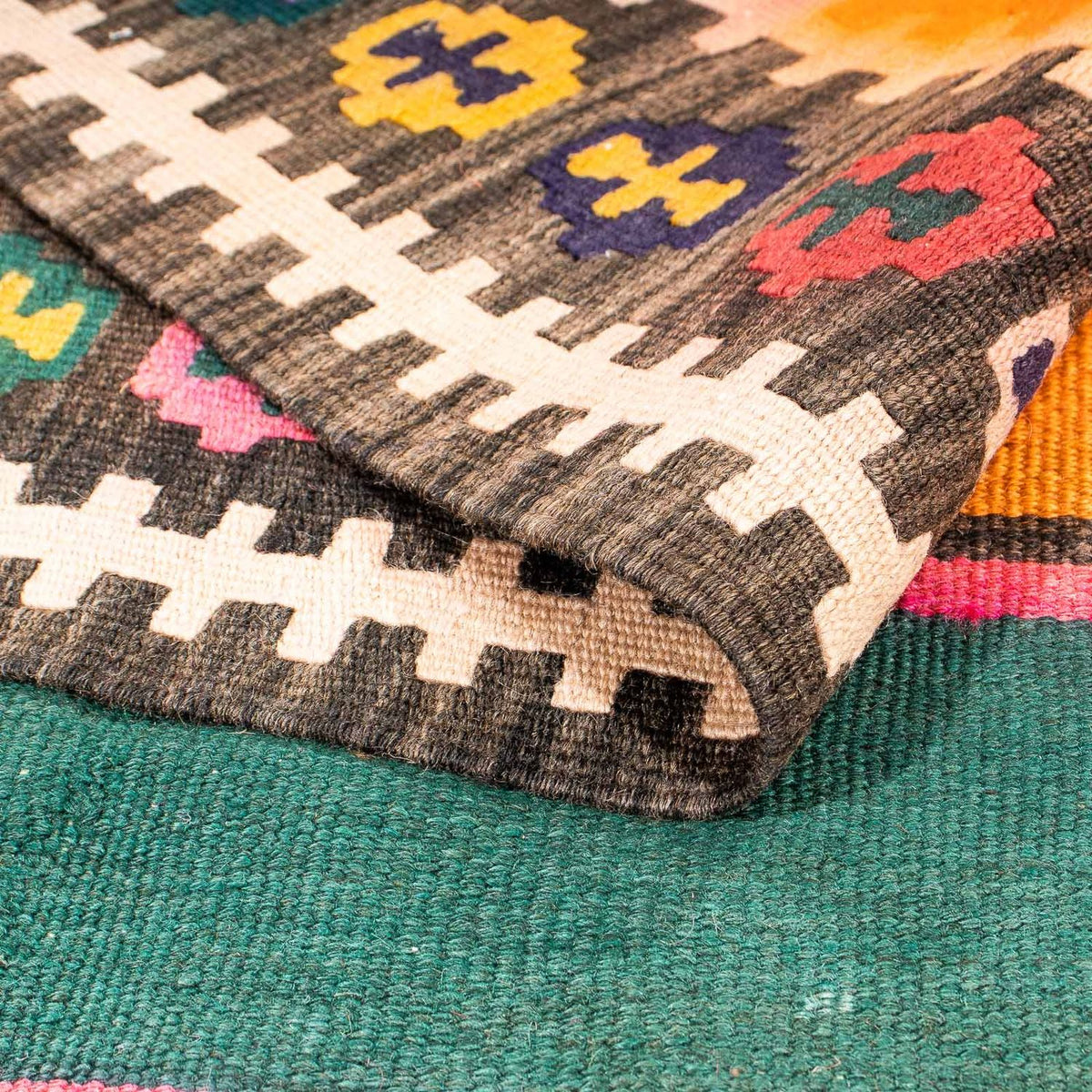 Kelim Rug - Old - 190 x 130 cm - multicolored