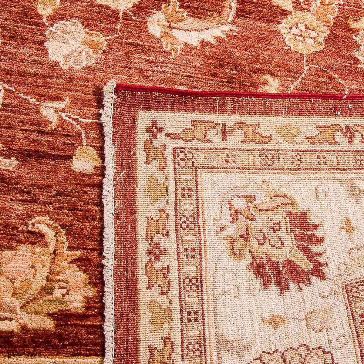 Ziegler Rug - 276 x 208 cm - rust