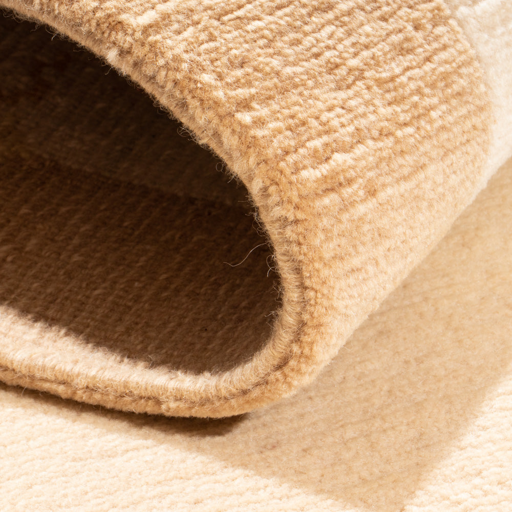 Nepal Rug - Royal - 141 x 72 cm - beige