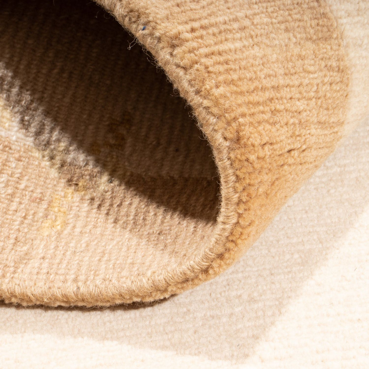 Nepal Rug - Royal - 137 x 71 cm - beige