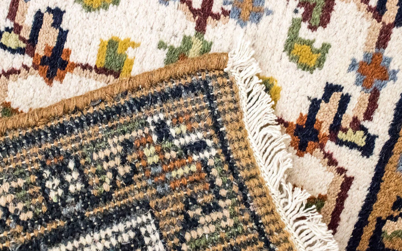 Oriental Rug 90x60cm
