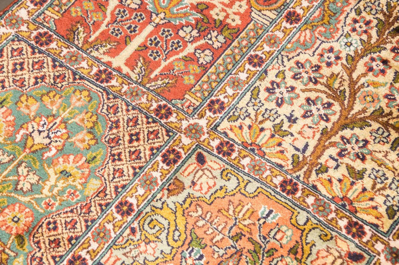 Silk Rug - Kashmir Silk - 91 x 65 cm - multicolored