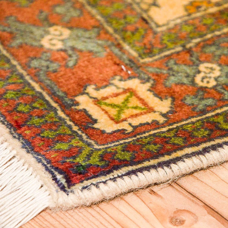 Turkaman Rug - 157 x 100 cm - gold