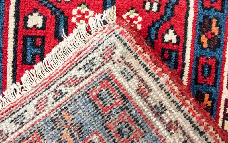 Oriental Rug - 120 x 60 cm - red