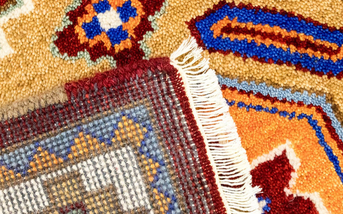 Oriental Rug - 241 x 168 cm - red