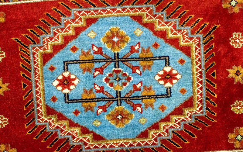 Oriental Rug - 290 x 202 cm - red