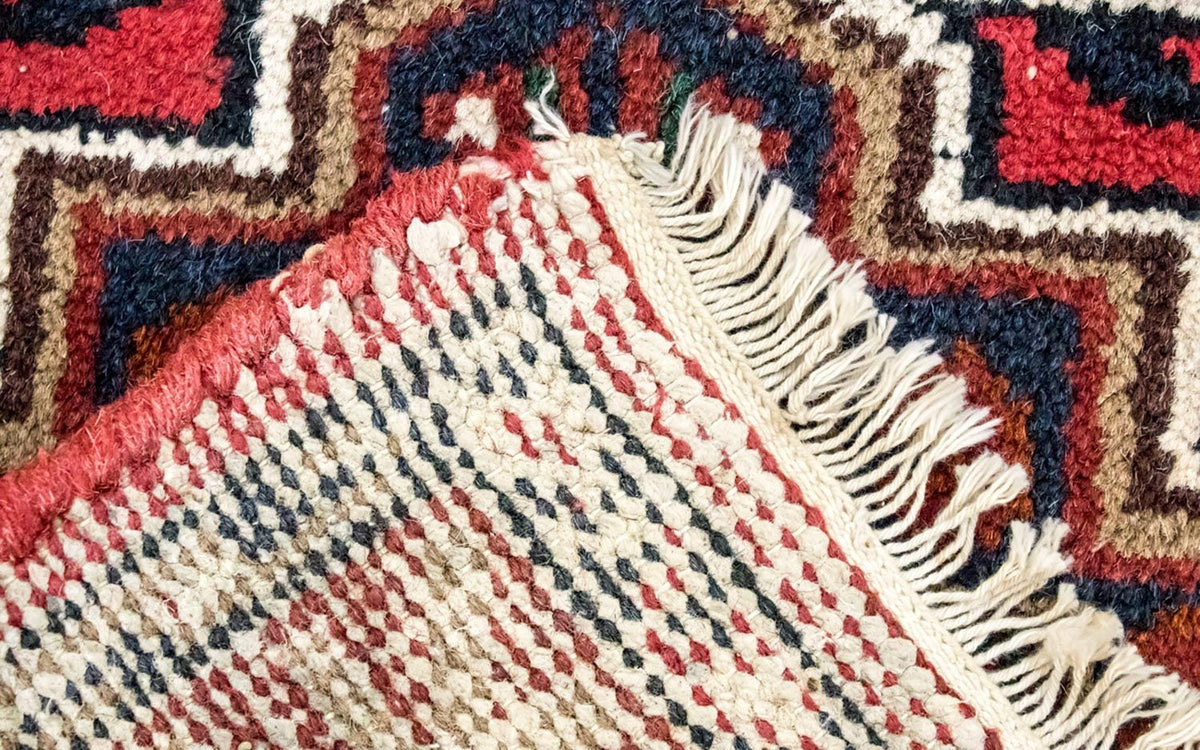 Oriental Rug - 160 x 90 cm - red