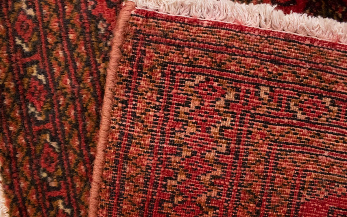 Turkaman Rug - 130 x 60 cm - red