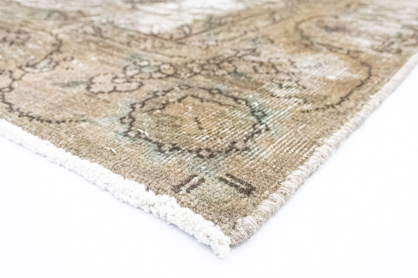 Kashan Rug 285x183cm - Persian Rugs