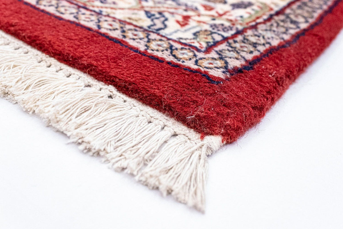 Runner Oriental Rug - 348 x 82 cm - red