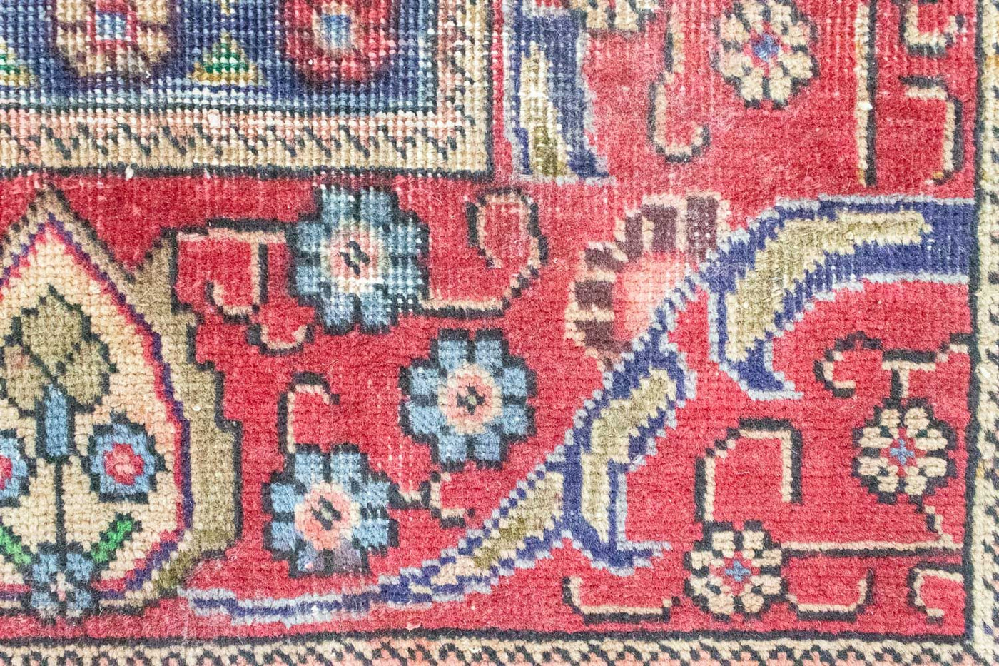 Tabriz Rug 357x272cm - Persian Rugs