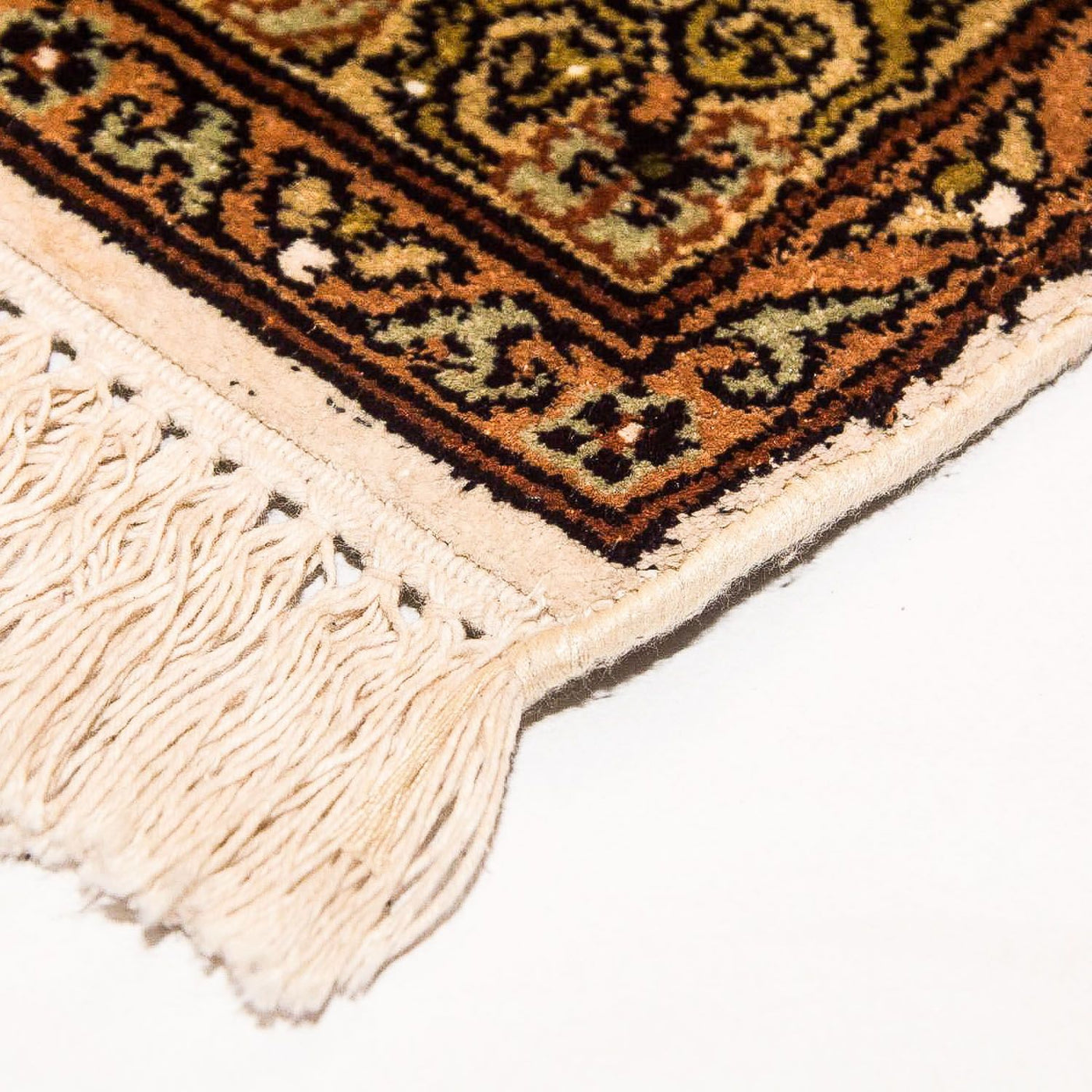 Kashmir Silk Rug 328x240cm - Oriental Rug