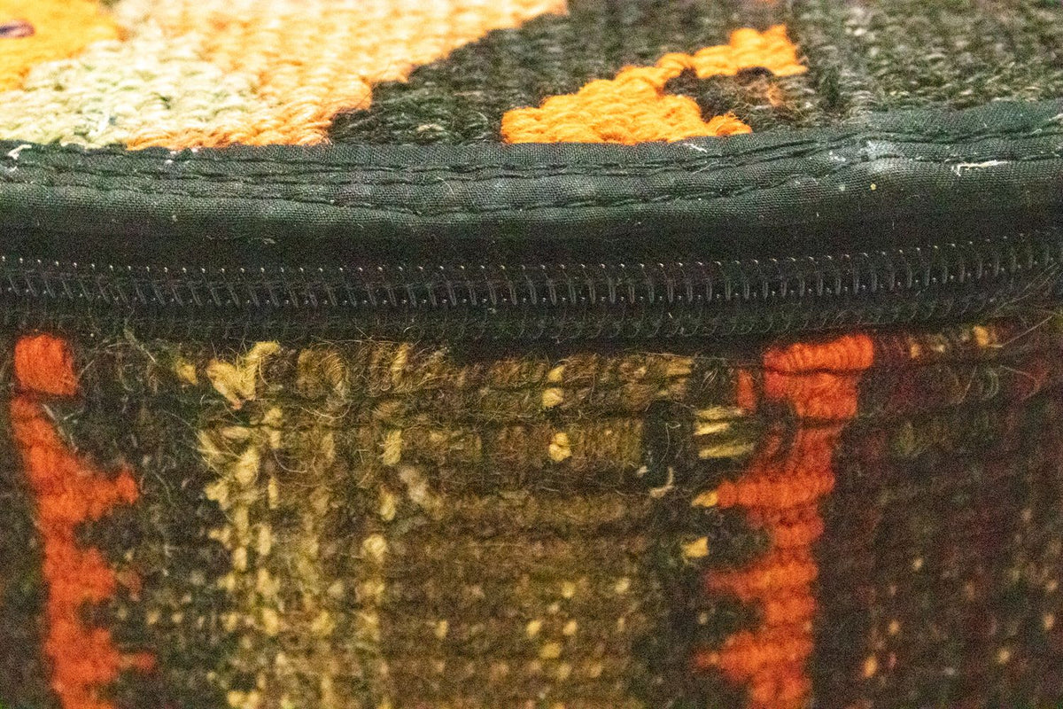 Sitzmöbel sonderform  - 50 x 40 cm - mehrfarbig