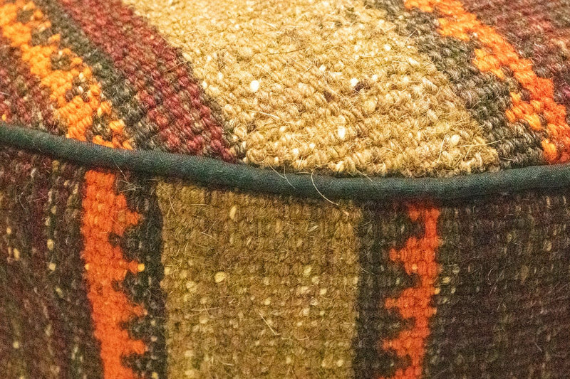 Sitzmöbel sonderform  - 50 x 40 cm - mehrfarbig