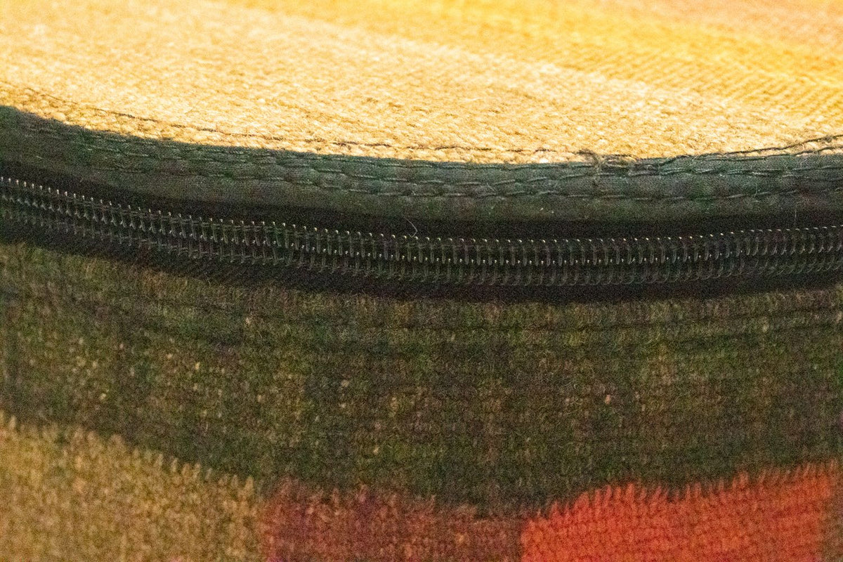 Sitzmöbel sonderform  - 50 x 40 cm - mehrfarbig