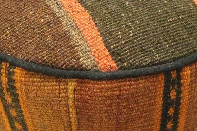 Seating other shape  - 42 x 36 cm