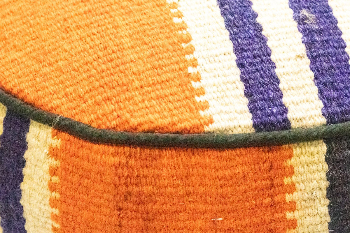 Seating other shape  - 42 x 36 cm