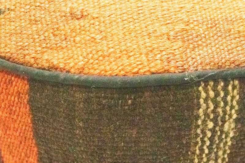 Seating other shape  - 42 x 36 cm