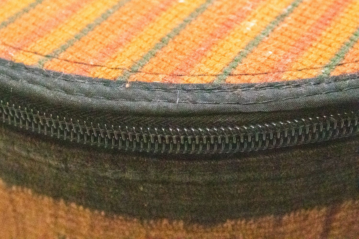 Seating other shape  - 42 x 36 cm