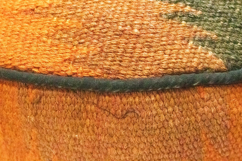 Seating other shape  - 42 x 36 cm