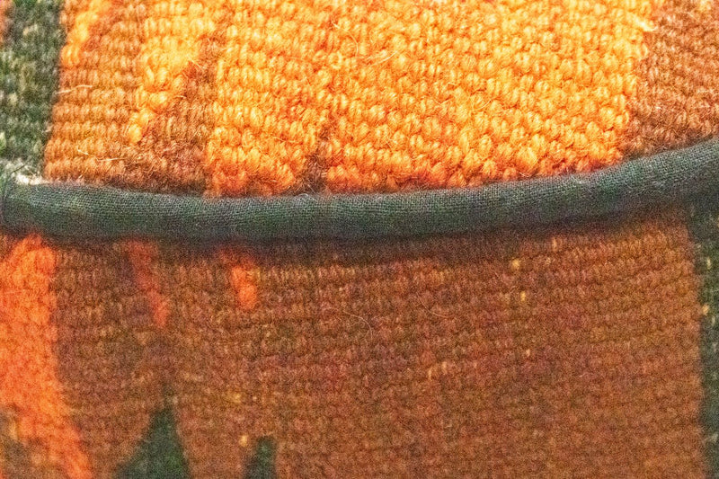 Seating other shape  - 42 x 36 cm