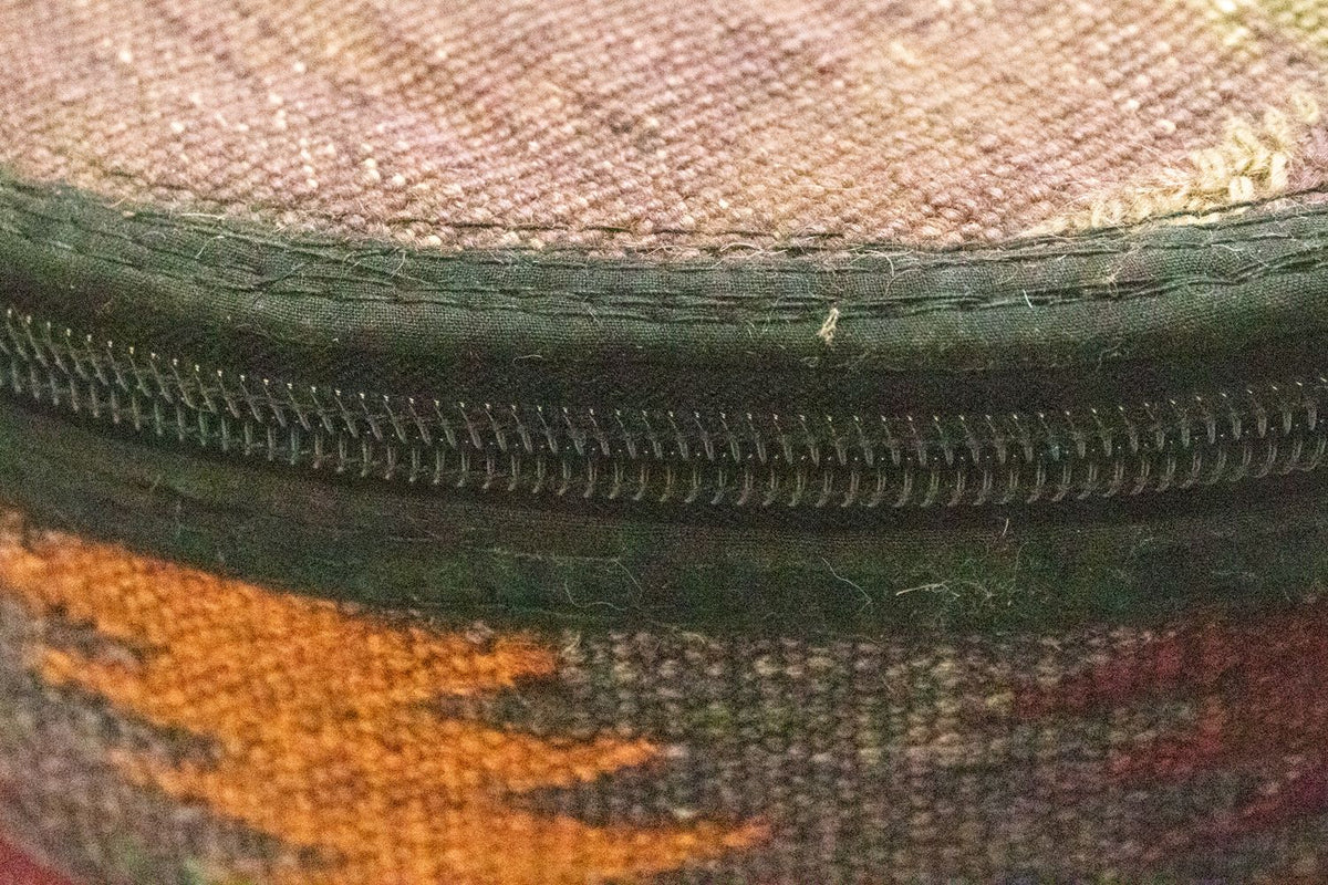 Seating other shape  - 42 x 36 cm