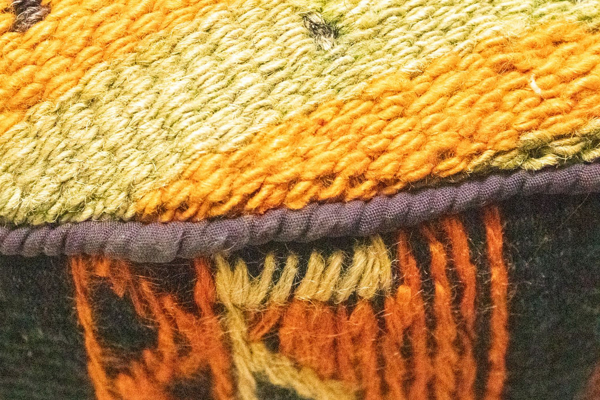 Seating other shape  - 42 x 36 cm