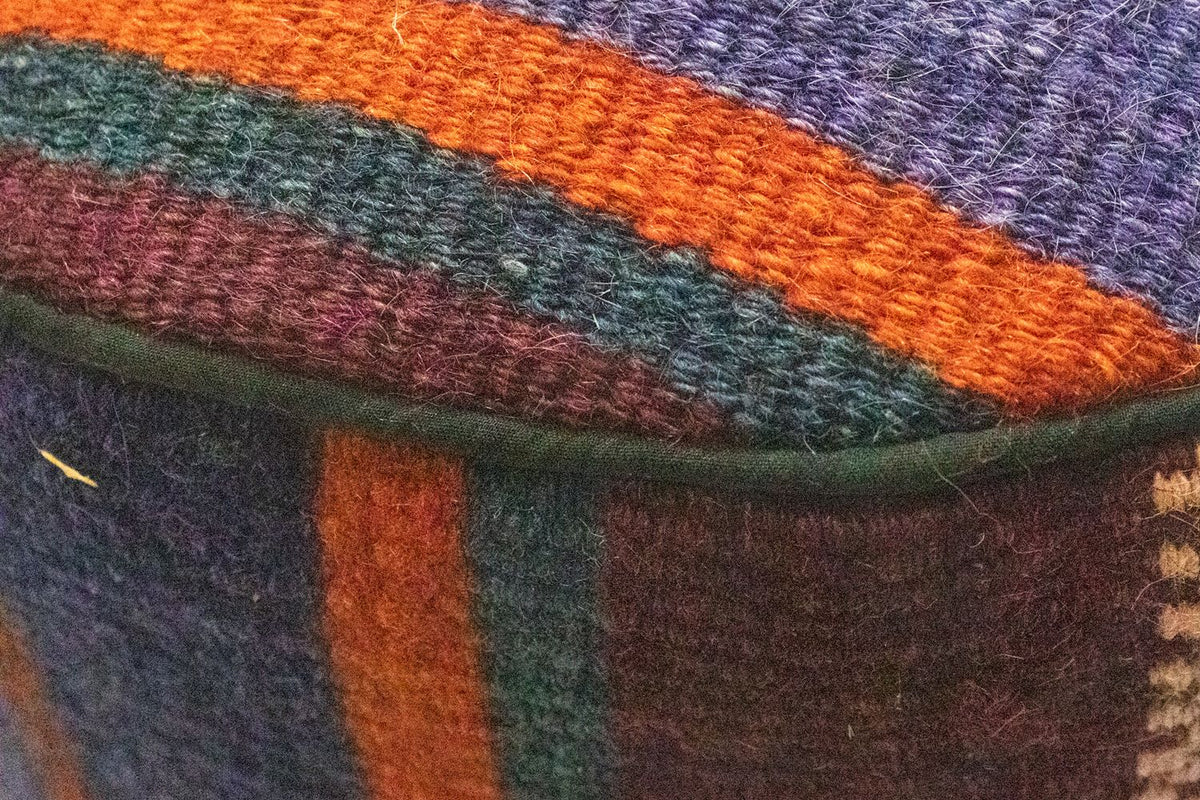 Seating other shape  - 42 x 36 cm