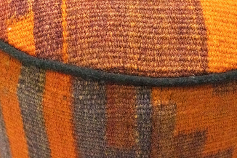 Seating other shape  - 42 x 36 cm