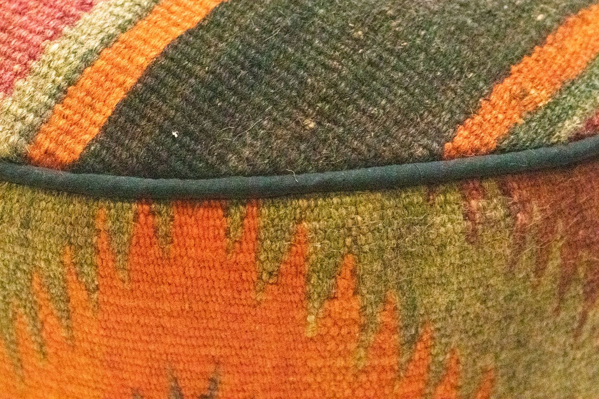 Seating other shape  - 42 x 36 cm