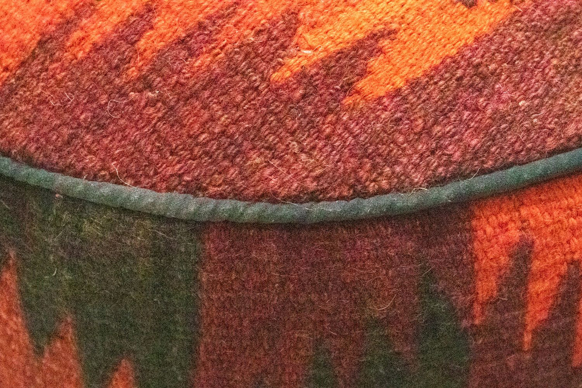 Seating other shape  - 42 x 36 cm