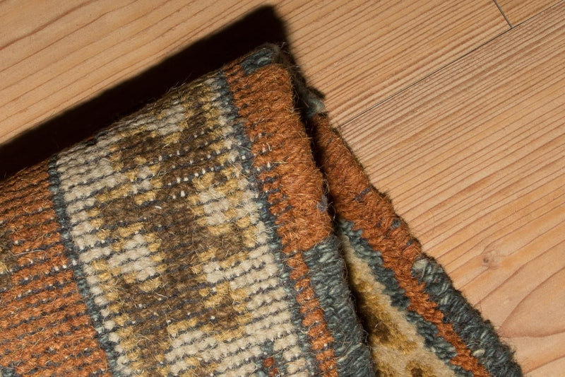 Oriental Rug - 117 x 63 cm - orange