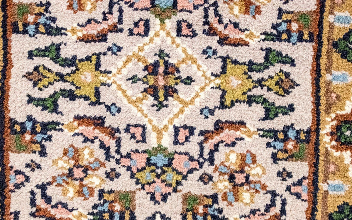 Oriental Rug - 160 x 90 cm - beige