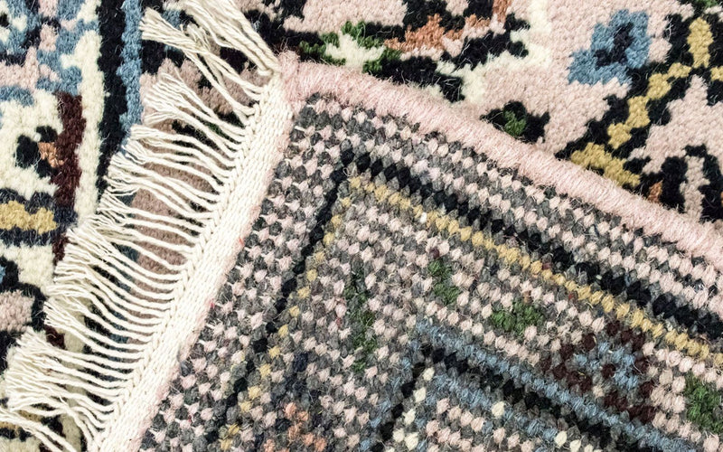 Oriental Rug - 160 x 90 cm - beige