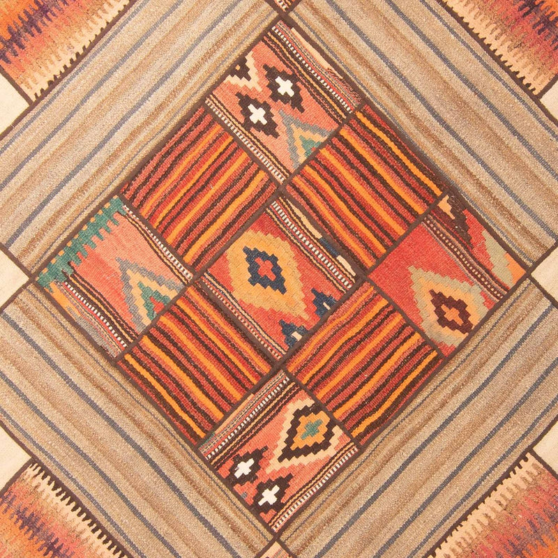 Patchwork Rug - 230 x 160 cm - multicolored